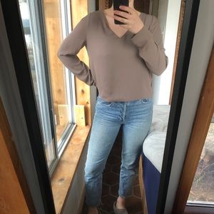 Babaton by Aritiza Murphy long sleeve blouse